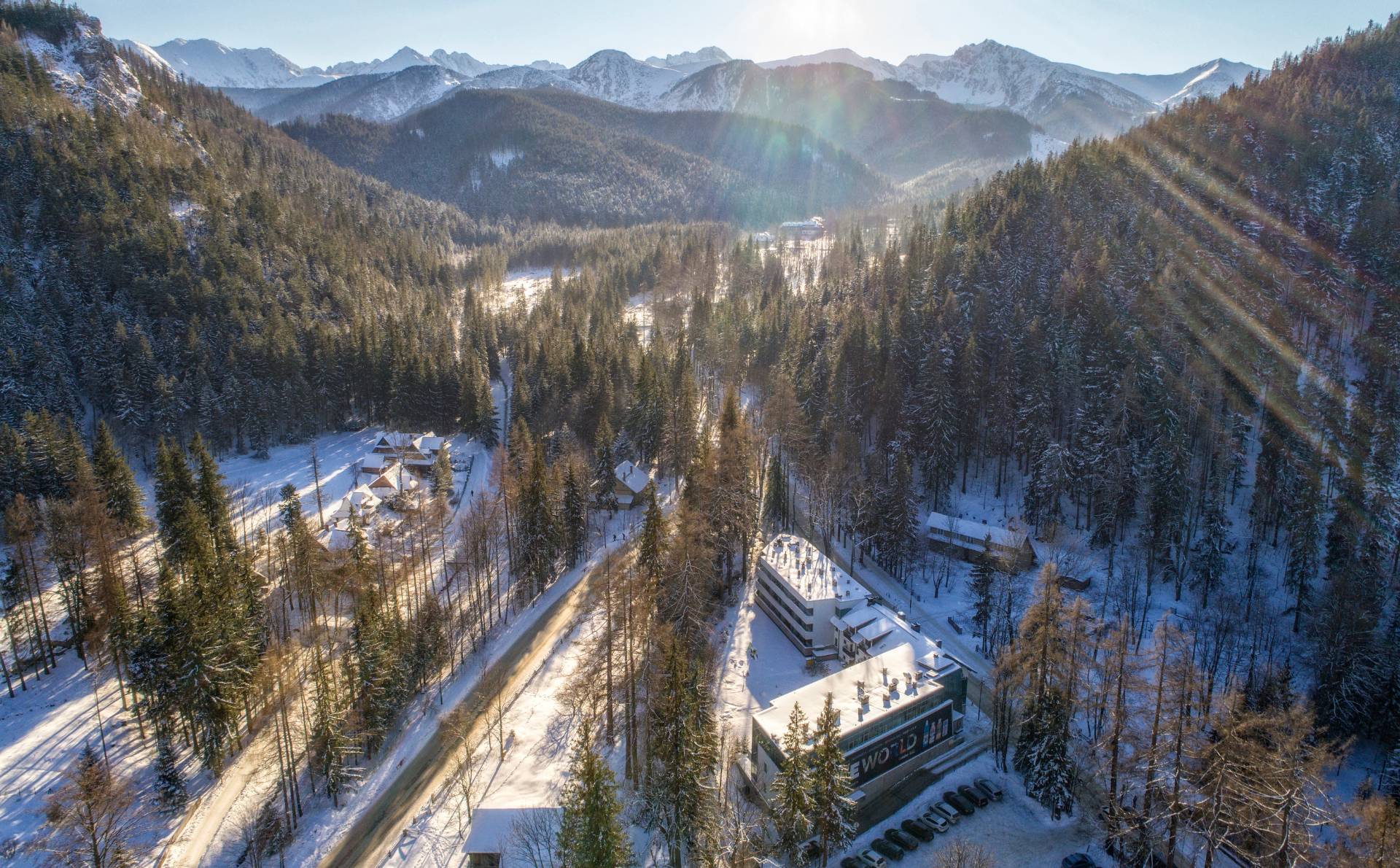 Hotel-Murowanica-Zima